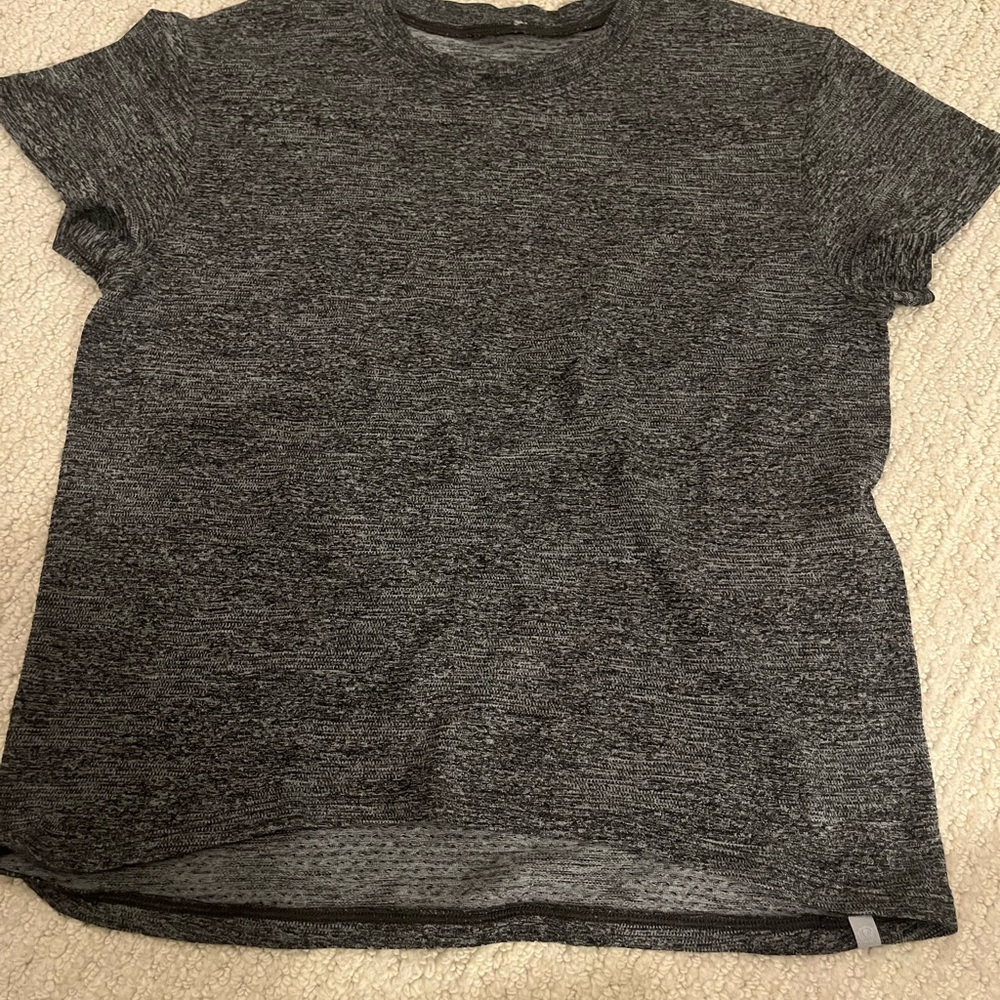 Lululemon Athletica Charcoal Heather Tee